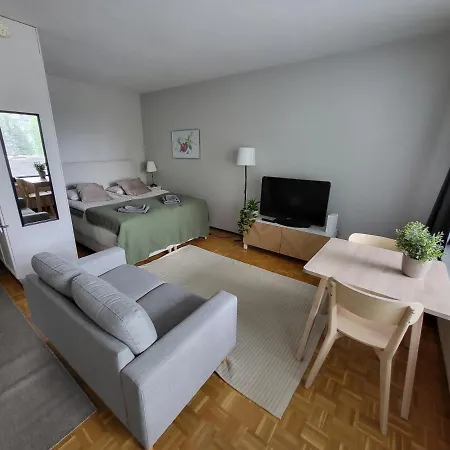 Apartmán Beautiful - Easy Check-in, Free Parking & Wifi *