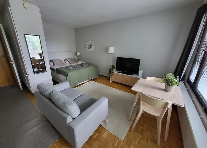 Διαμέρισμα Beautiful - Easy Check-in, Free Parking & Wifi *